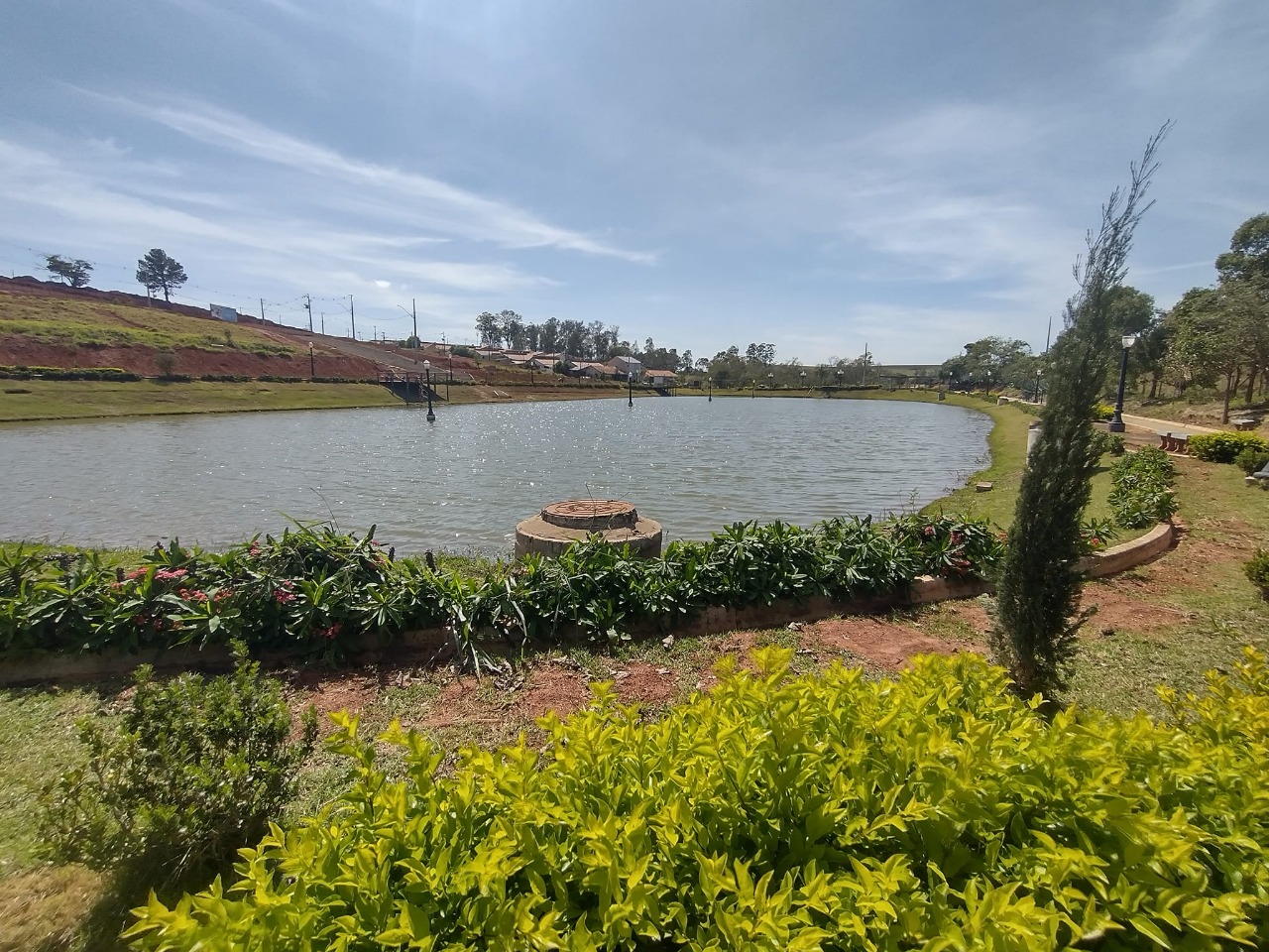 Imagem Slide: d8a173ddebf03e24084bb57f956b62c0.jpeg